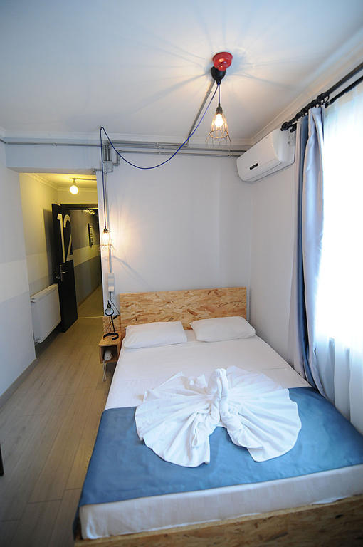 Taksim Safe House Hotel Истанбул Стая снимка